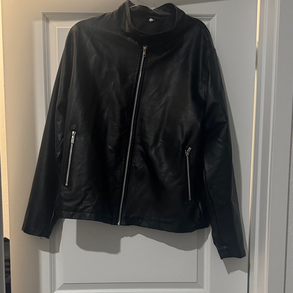 Men’s  Black Leather Jacket